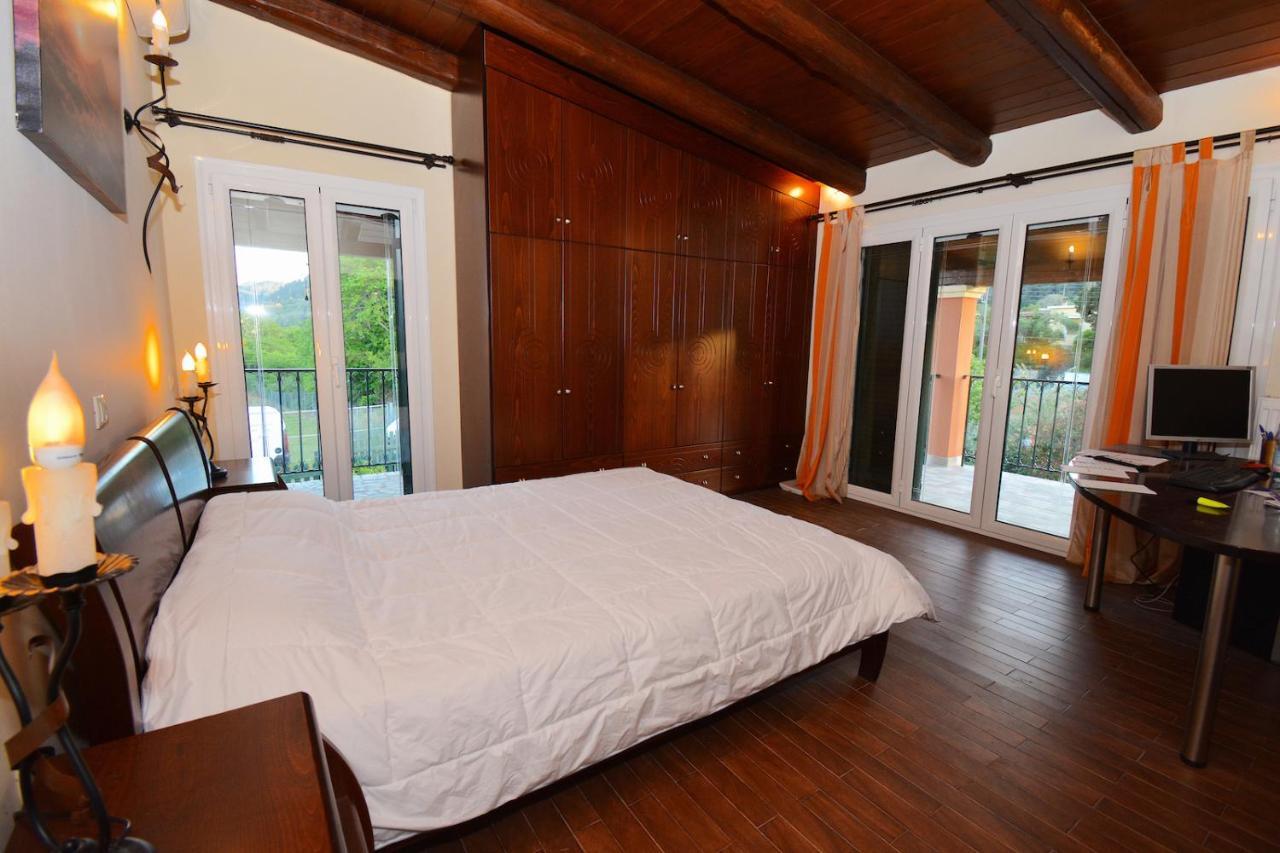 Villa Alex Sinarádes Exterior foto